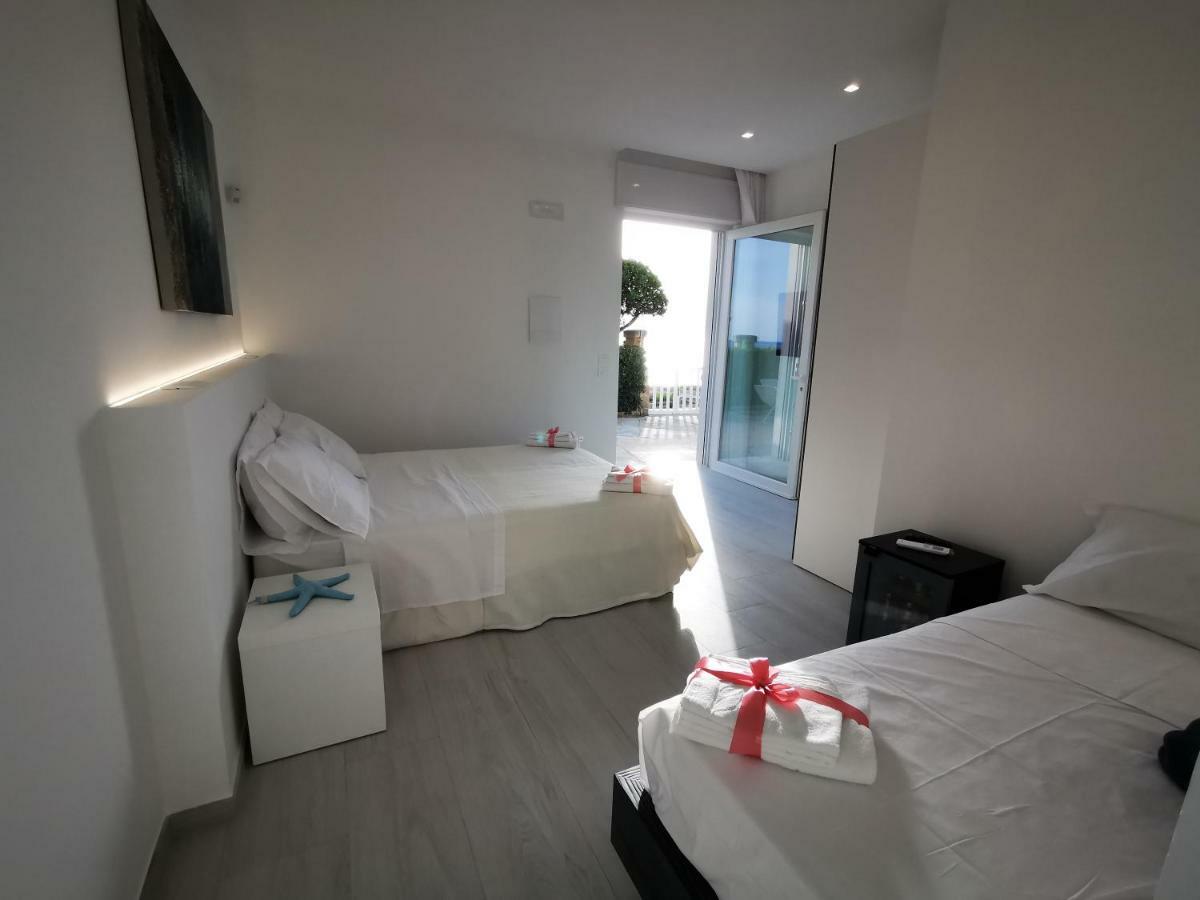 Bed and Breakfast Sunset Bay Torre Suda Exterior foto